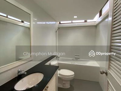 Supalai Place Sukhumvit 39, Bangkok, Thailand Supalai Place Sukhumvit 39, Bangkok, Thailand