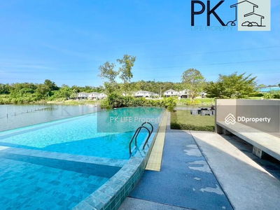 Housing in Ban Ratsada, Thailand Housing in Ban Ratsada, Thailand