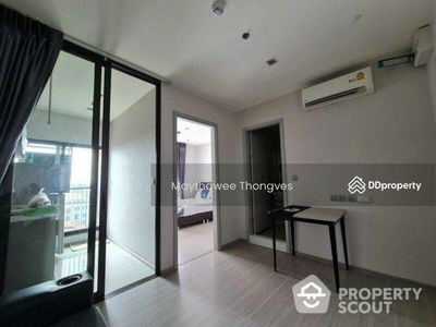 Life Sukhumvit 62, Bangkok, Thailand Life Sukhumvit 62, Bangkok, Thailand