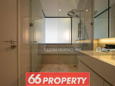 Muniq Langsuan, Bangkok, Thailand Muniq Langsuan, Bangkok, Thailand