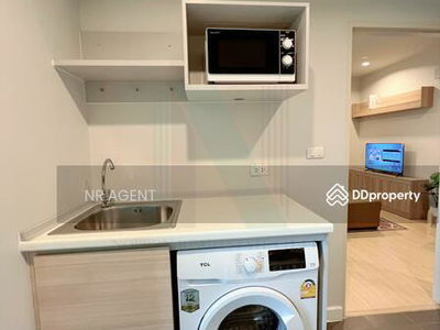 Metro Sky Wutthakat, Bangkok, Thailand Metro Sky Wutthakat, Bangkok, Thailand