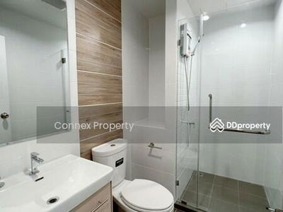 Metro Sky Wutthakat, Bangkok, Thailand Metro Sky Wutthakat, Bangkok, Thailand