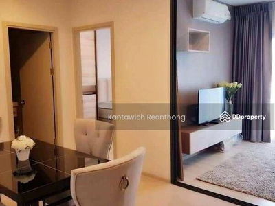 Life Sukhumvit 48, Bangkok, Thailand Life Sukhumvit 48, Bangkok, Thailand