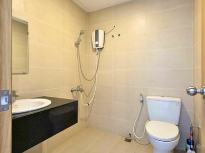 Charmington La Pointe, Vietnam Charmington La Pointe, Vietnam