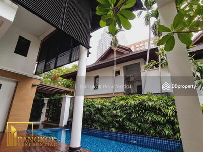 House in Compound, Bangkok, Thailand House in Compound, Bangkok, Thailand