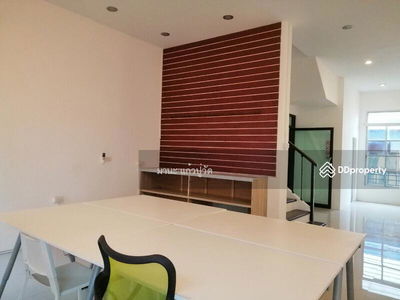 Klang Muang, Bangkok, Thailand Klang Muang, Bangkok, Thailand