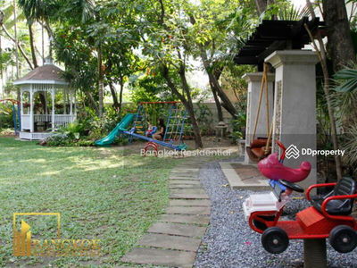 Mayfair Garden, Bangkok, Thailand Mayfair Garden, Bangkok, Thailand