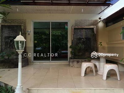 Sukhumvit 31, Bangkok, Thailand Sukhumvit 31, Bangkok, Thailand