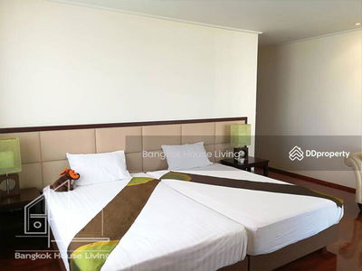 Piyathip Place, Bangkok, Thailand Piyathip Place, Bangkok, Thailand