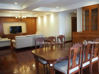 Nagara Mansion, Bangkok, Thailand Nagara Mansion, Bangkok, Thailand