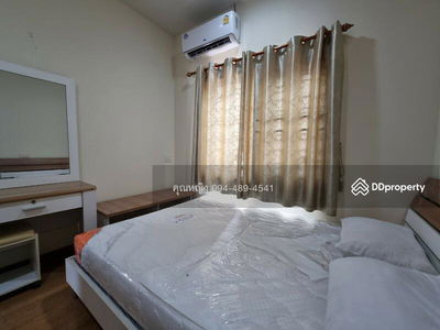 Golden Town Kaset Lat Pla Kow, Bangkok, Thailand Golden Town Kaset Lat Pla Kow, Bangkok, Thailand