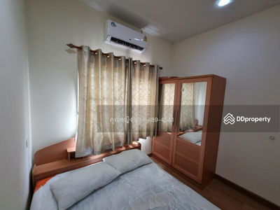 Golden Town Kaset Lat Pla Kow, Bangkok, Thailand Golden Town Kaset Lat Pla Kow, Bangkok, Thailand