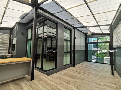 Townhouse for rent, Rama 3, area 34 sq m., Bangkok, Thailand Townhouse for rent, Rama 3, area 34 sq m., Bangkok, Thailand