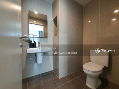 The Base Petchaburi-Thonglor, Bangkok, Thailand The Base Petchaburi-Thonglor, Bangkok, Thailand