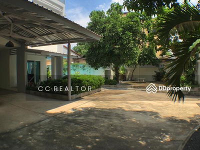 House For Rent Sukhumvit 39 Open Office, Thailand House For Rent Sukhumvit 39 Open Office, Thailand