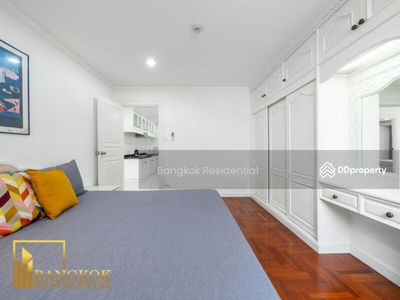 Supalai Place Sukhumvit 39, Bangkok, Thailand Supalai Place Sukhumvit 39, Bangkok, Thailand