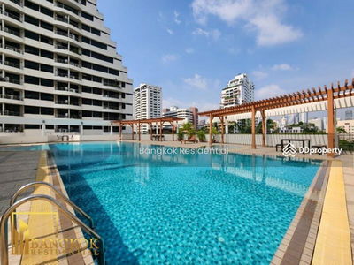 Supalai Place Sukhumvit 39, Bangkok, Thailand Supalai Place Sukhumvit 39, Bangkok, Thailand