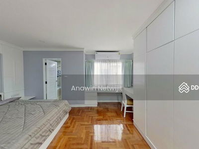 49 Suite Sukhumvit 49, Bangkok, Thailand 49 Suite Sukhumvit 49, Bangkok, Thailand