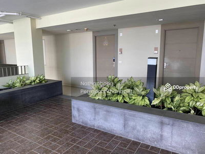 IDEO Sathorn-Taksin, Bangkok, Thailand IDEO Sathorn-Taksin, Bangkok, Thailand