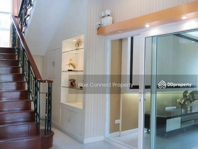 Baan Sirada, Bangkok, Thailand Baan Sirada, Bangkok, Thailand