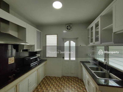 For rent, Baan Nanthawan Suan Luang Rama 9 (fully furnished, ready to move in), area 94.5 sq m, 6 bedrooms, 4 bathrooms, Bangkok, Thailand For rent, Baan Nanthawan Suan Luang Rama 9 (fully furnished, ready to move in), area 94.5 sq m, 6 bedrooms, 4 bathrooms, Bangkok, Thailand