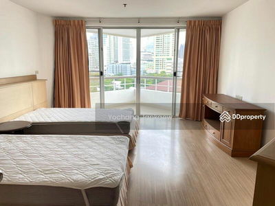 P.W.T. Mansion, Bangkok, Thailand P.W.T. Mansion, Bangkok, Thailand