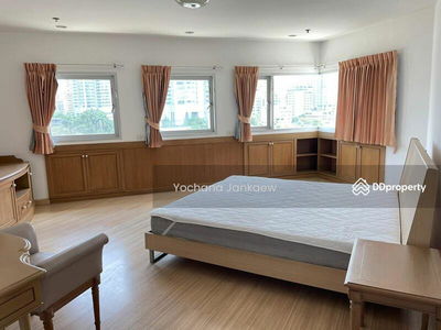 P.W.T. Mansion, Bangkok, Thailand P.W.T. Mansion, Bangkok, Thailand