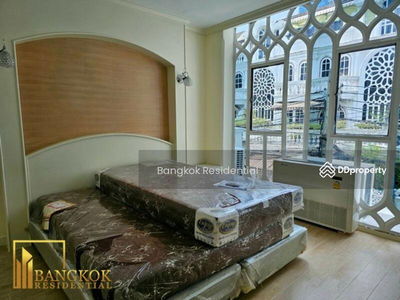 Townhouse, Bangkok, Thailand Townhouse, Bangkok, Thailand