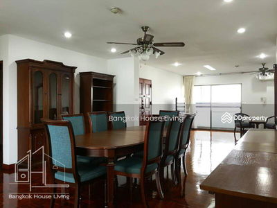 Tubtim Mansion, Bangkok, Thailand Tubtim Mansion, Bangkok, Thailand