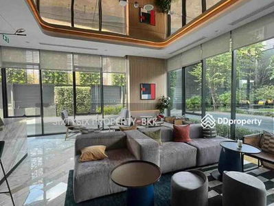 The Base Petchaburi-Thonglor, Bangkok, Thailand The Base Petchaburi-Thonglor, Bangkok, Thailand