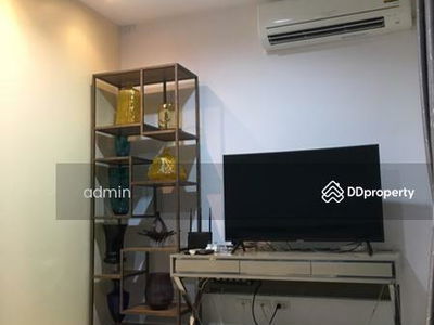 House for rent, 4 floors, 4 bedrooms, usable area 275 sq m, Bangkok, Thailand House for rent, 4 floors, 4 bedrooms, usable area 275 sq m, Bangkok, Thailand