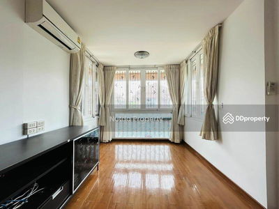 Seranee Raya 2, Bangkok, Thailand Seranee Raya 2, Bangkok, Thailand