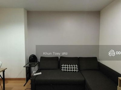 Life @ Sukhumvit 65, Bangkok, Thailand Life @ Sukhumvit 65, Bangkok, Thailand