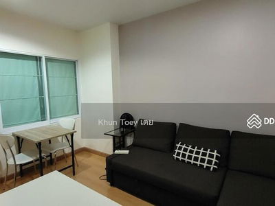 Life @ Sukhumvit 65, Bangkok, Thailand Life @ Sukhumvit 65, Bangkok, Thailand