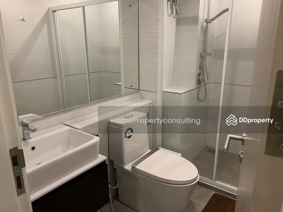 The Metropolis Samrong Interchange, Samut Prakan, Thailand The Metropolis Samrong Interchange, Samut Prakan, Thailand