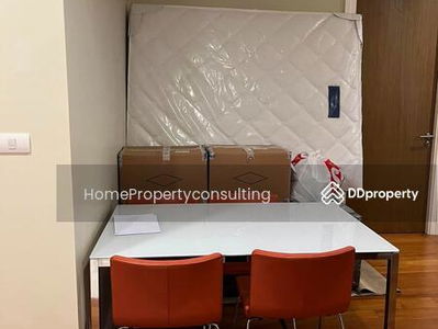 Bright Sukhumvit 24, Bangkok, Thailand Bright Sukhumvit 24, Bangkok, Thailand