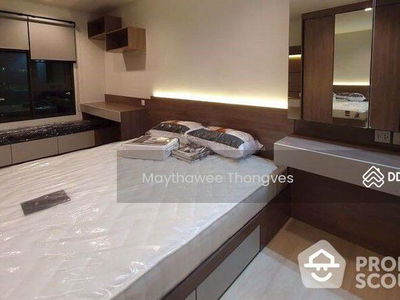 Life One Wireless, Bangkok, Thailand Life One Wireless, Bangkok, Thailand