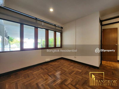 Detached House, Bangkok, Thailand Detached House, Bangkok, Thailand