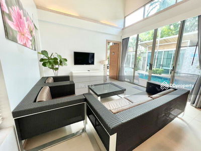 Housing in Ban Ratsada, Thailand Housing in Ban Ratsada, Thailand