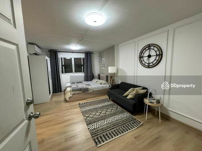 Lumpini Center Ladprao 111, Bangkok, Thailand Lumpini Center Ladprao 111, Bangkok, Thailand