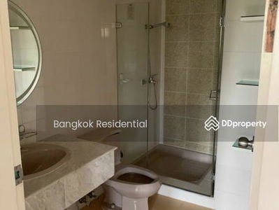 Townhouse in Compound, Bangkok, Thailand Townhouse in Compound, Bangkok, Thailand