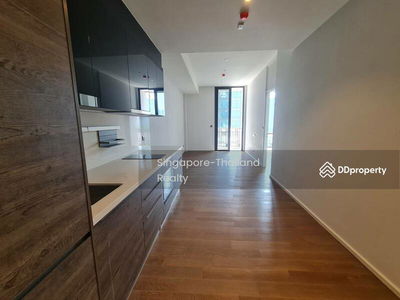 Muniq Langsuan, Bangkok, Thailand Muniq Langsuan, Bangkok, Thailand