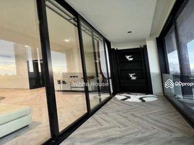 Chapter Charoennakhon–Riverside, Bangkok, Thailand Chapter Charoennakhon–Riverside, Bangkok, Thailand