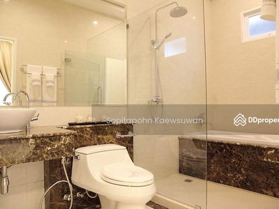 10110, Bangkok, Thailand 10110, Bangkok, Thailand