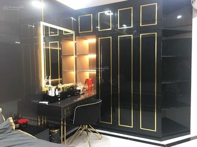 Sunrise City, Vietnam Sunrise City, Vietnam