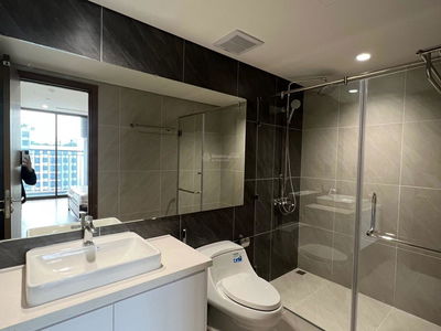 Golden Park Tower, Vietnam Golden Park Tower, Vietnam