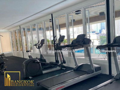 Quartz Residence, Bangkok, Thailand Quartz Residence, Bangkok, Thailand