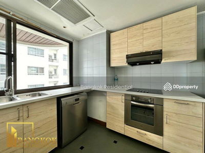 Le Raffine Sukhumvit 24, Bangkok, Thailand Le Raffine Sukhumvit 24, Bangkok, Thailand