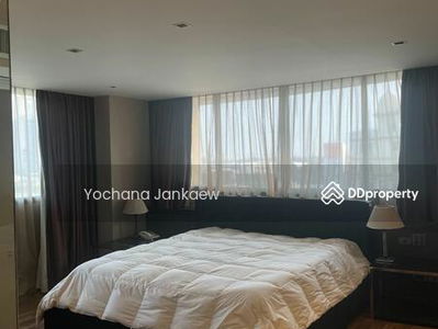 Mahogany Tower, Bangkok, Thailand Mahogany Tower, Bangkok, Thailand