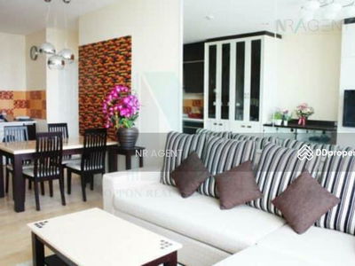 Baan Sathorn Chaopraya, Bangkok, Thailand Baan Sathorn Chaopraya, Bangkok, Thailand